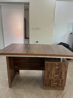5 office tables for sale in single deal, good condition