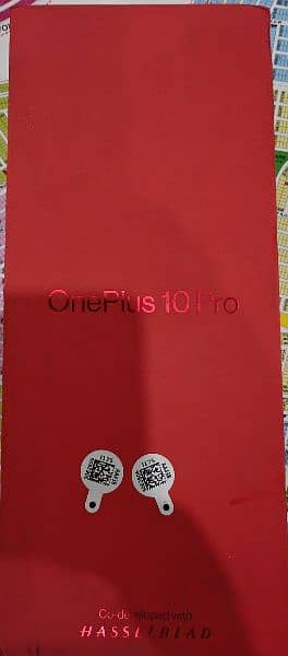 One plus 10 pro With Box 1