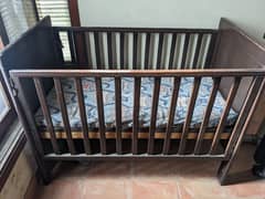 Kids cot. good condition