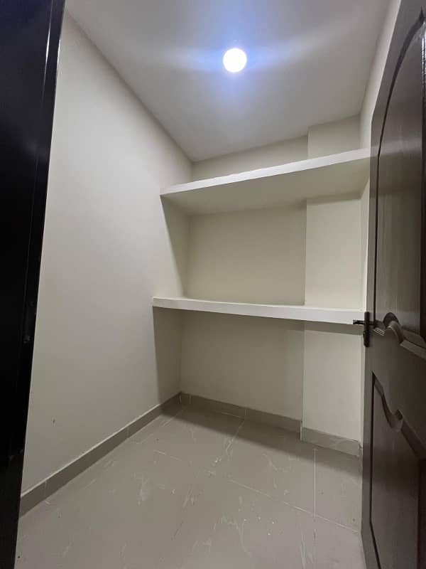 Ideal Location 03-Bed Apartment Available for Rent In Sector-B, Askari-11, Lahore 5