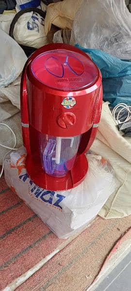 ICE CRUSHER 1