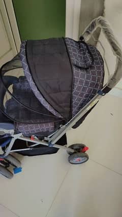 Lightweight Foldable Stroller/Pram with double storage