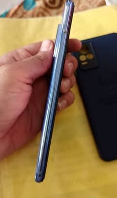 Vivo V21e 8+4GB Ram 128Gb storage condition 10/10