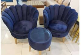 this is a pair set bedroom chair very good looking design