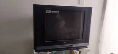TV 32 inch LG Flatron Old Model for Sale