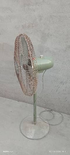 fan and LG tv 03217932510