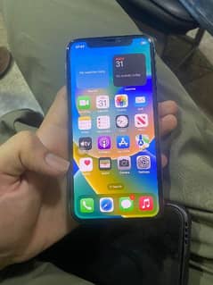 10 by 9 condition All ok only battery change iphone x urgent need mone 0