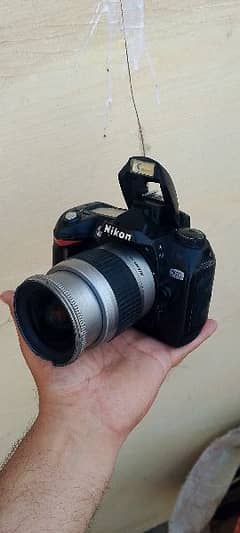DSLR D70 Nikon Profieesinol Camera  28.70mm Atuo Nikon