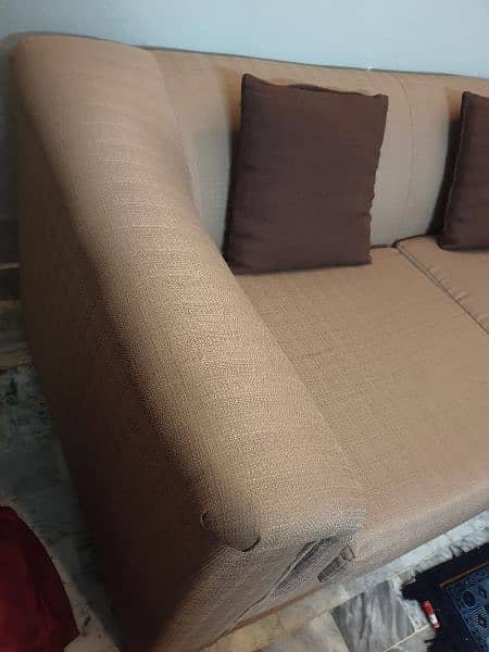 7 seater comfortable sofa set ( clean ) 3