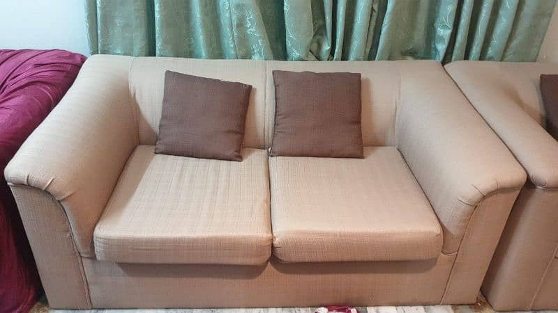 7 seater comfortable sofa set ( clean ) 5