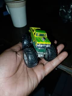 hot wheels toy car imported. . . 03234757343
