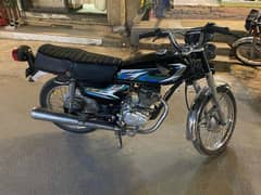 Honda 125 cc urgent for sale contact number0333,034,12,57
