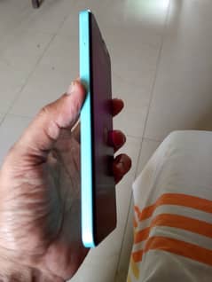 Realme C51 4/128 gb only kit and orginal charger