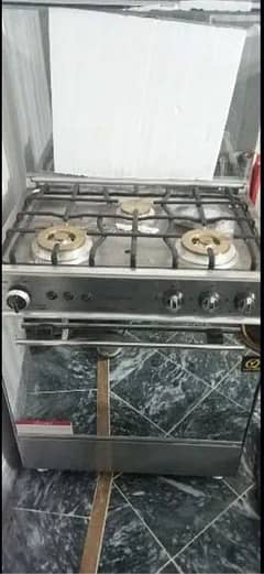 Electrolux gas oven and stove (reasonable price).