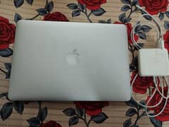 Macbook pro 2014  completely genuine