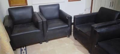 4 single sitter sofas (03265724546)