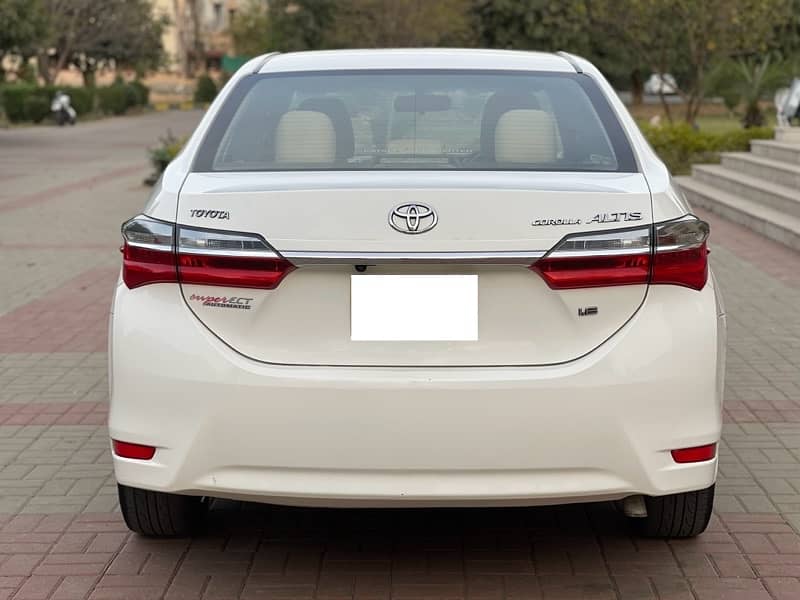 Toyota Corolla Altis 2018 Karachi registered 3