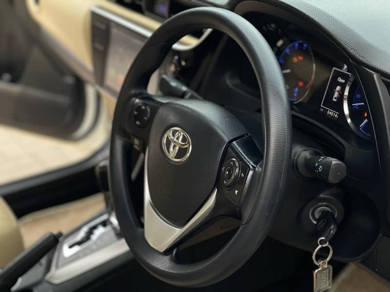 Toyota Corolla Altis 2018 Karachi registered 8