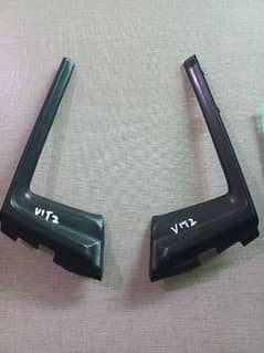 Toyota Vitz , Windscreen Plastic Corners Pair