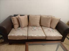 3 Seater + 2 Seater Sofa Set Available in Good Condition