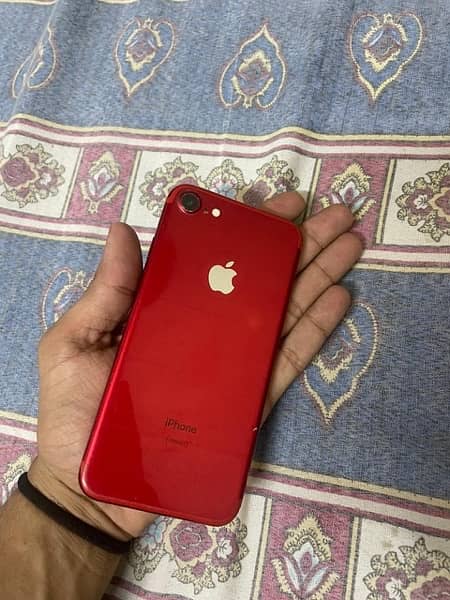 Iphone 7 128GB (Approved) 2