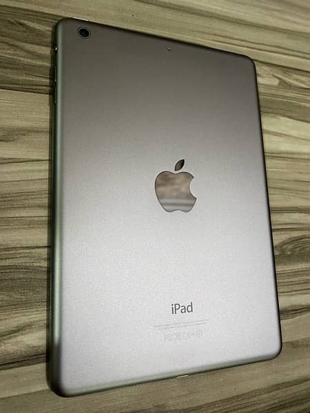 Apple ipad mini 2  no exchange! 1