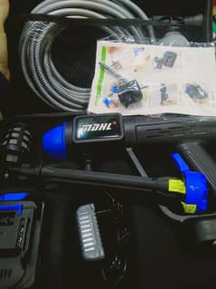 Cordless Rechargeable Car washer with complete accessories