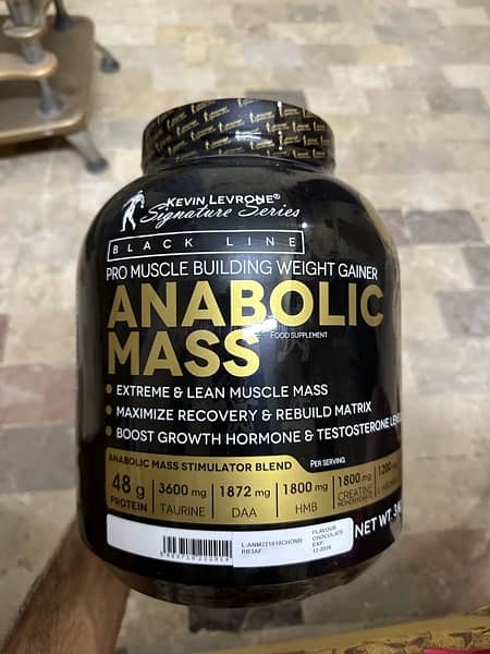 Anabolic Mass Gainer 3kg 1