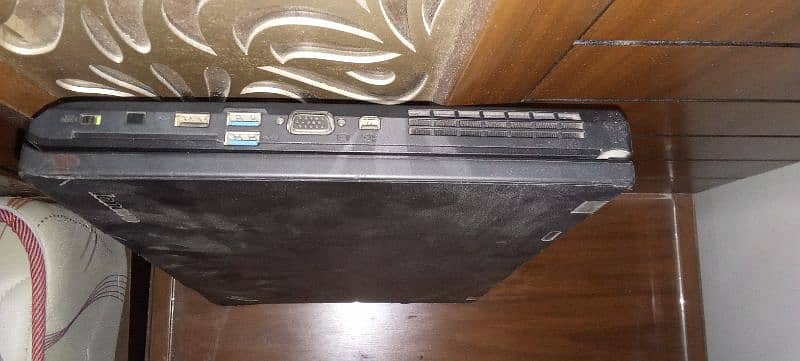 Lenovo Thinkpad core i5 original charger with bag 3