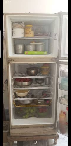 Dawlance Working condintion refrigerator for sale