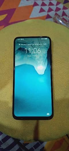 huawei y9s in vry good condition with 3 covers 1 charger nd box