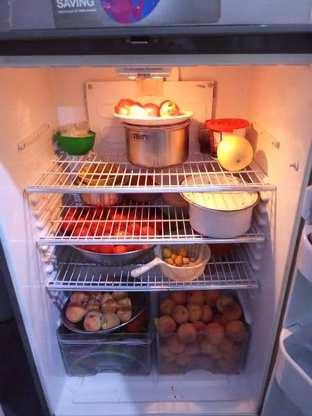 Dawlance full size fridge 1