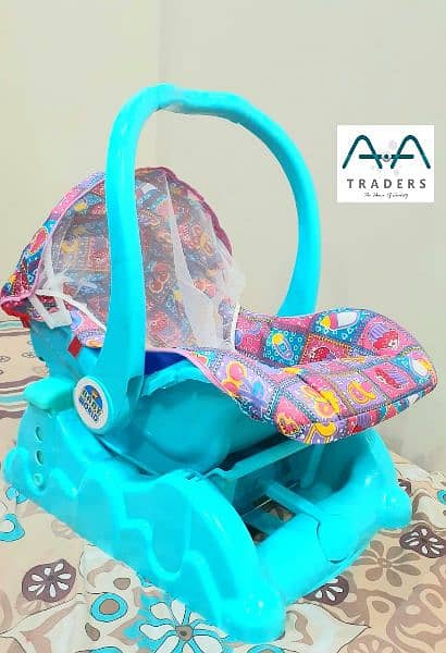 Baby Carry Cot/Carrier 3