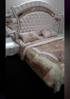 White and golden bed