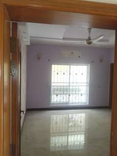 1 kanal upper portion for Rent in DHA Ph 1