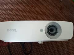 benq w1090 full HD projector ( Bose Polk sony kef Klipsch Denon optoma