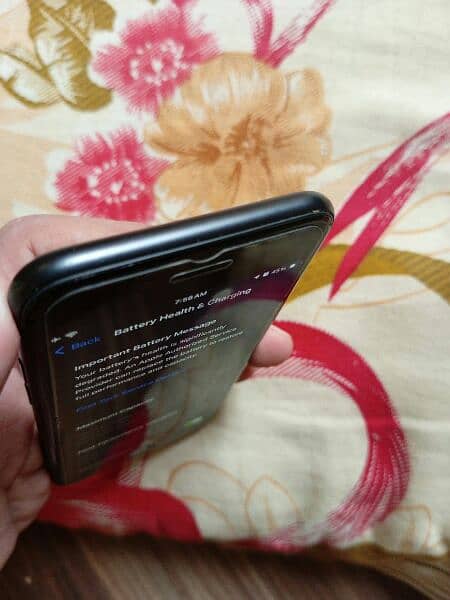 iPhone SE 2020 jv finger not working 8