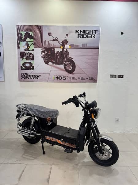 Benling Electric Bike / Scooty k Night Rider Model 105 KM range 7