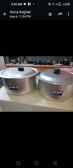 sets of sonnex  cook ware in different sizes 10/9/6 .