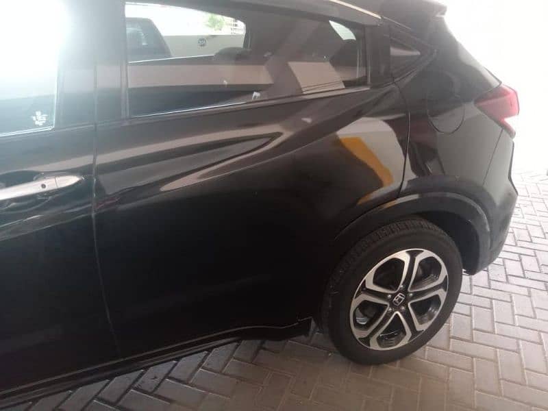 Honda Vezel 2014 b2b 16