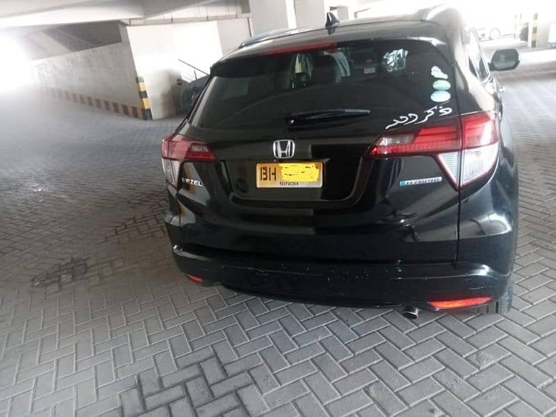 Honda Vezel 2014 b2b 19