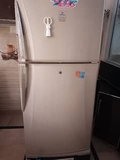 Good fridge for sale