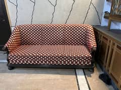 6 Seater Sofa Set New Condition