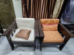 6 seater used sofa set in solid wood in very reasonable price