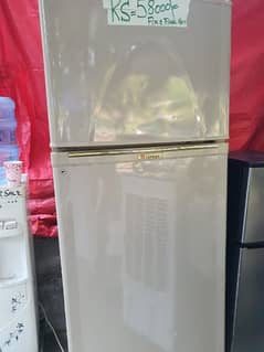 DAWLNCE REFRIGRATOR FULL SIZE FOR SALE