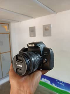 Canon 850D with 18-55mm lens
