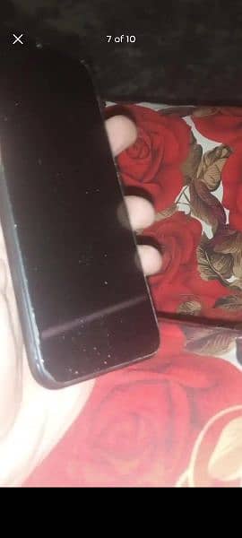 Infinix S4  6+64 PTA official all ok srf finger fault 
Bix 4