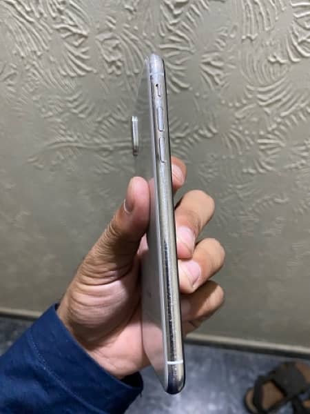 iPhone Xs Genuine Spare Parts Only 4