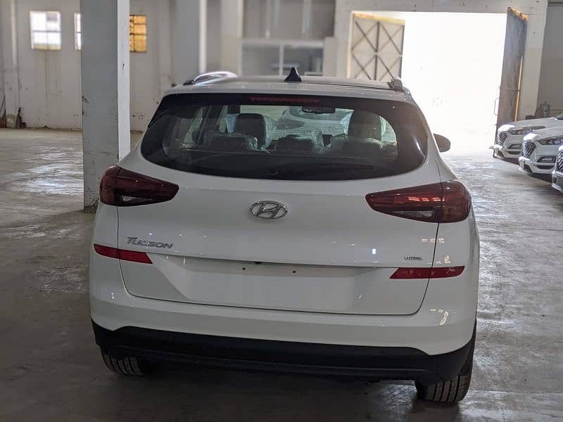 Hyundai Tucson AWD 2023 3