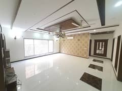 for rent 1 kannal slitly used on ideal location